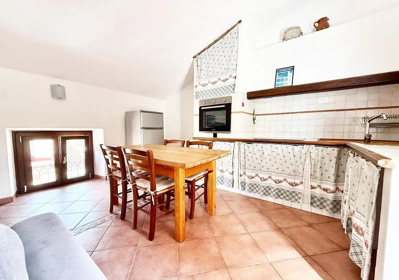 Pgs Immobiliare Srls Bellavista Centro Attico Con Terrazza Vista Mare In Centro Storico Daire La Maddalena